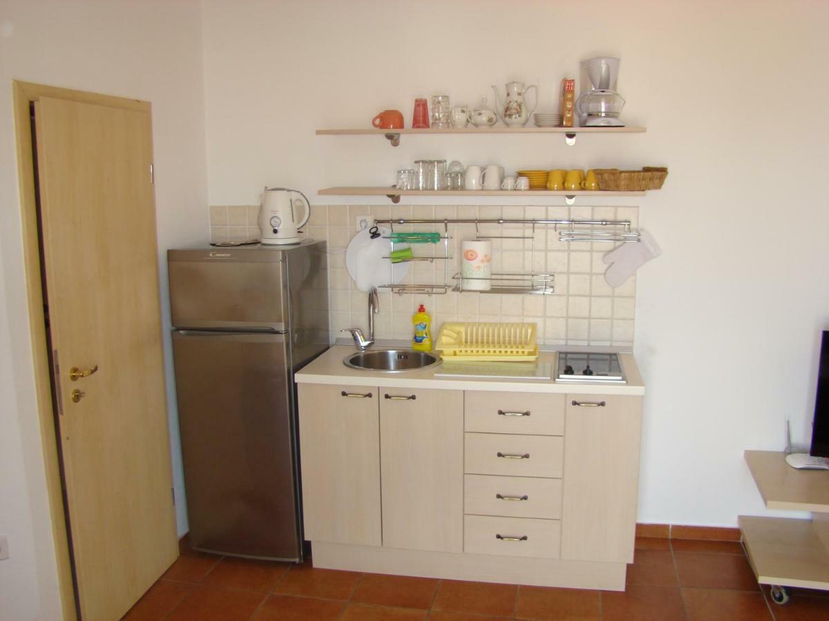 Apartments Ada Тучепи Екстер'єр фото