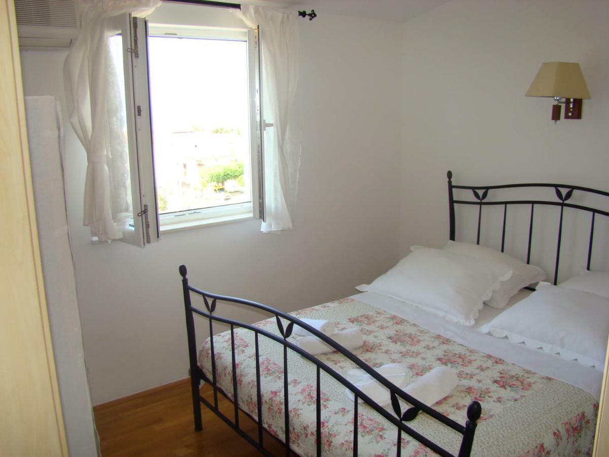 Apartments Ada Тучепи Екстер'єр фото