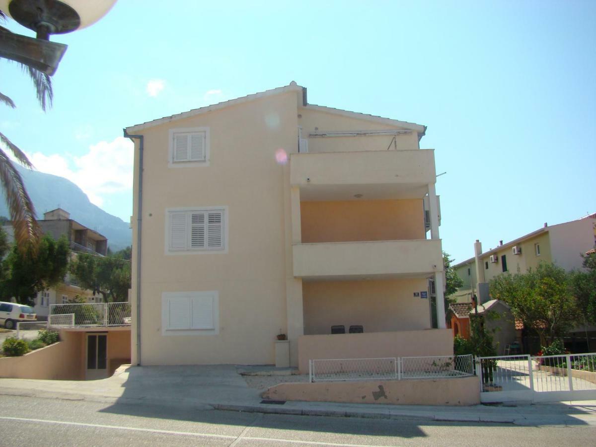 Apartments Ada Тучепи Екстер'єр фото