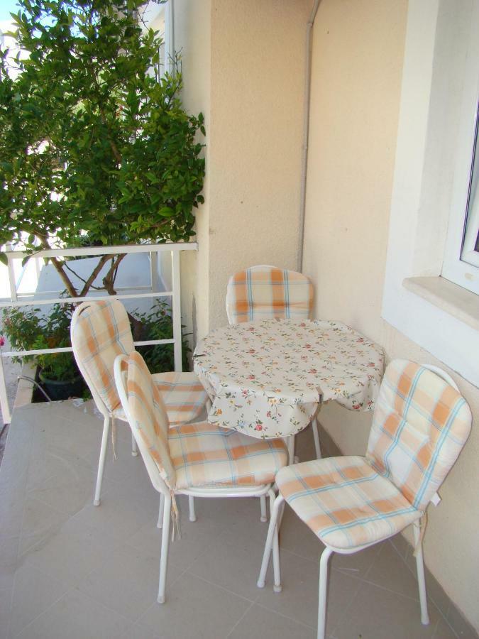 Apartments Ada Тучепи Екстер'єр фото